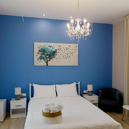 Rooms In Yard Corinth 外观 照片